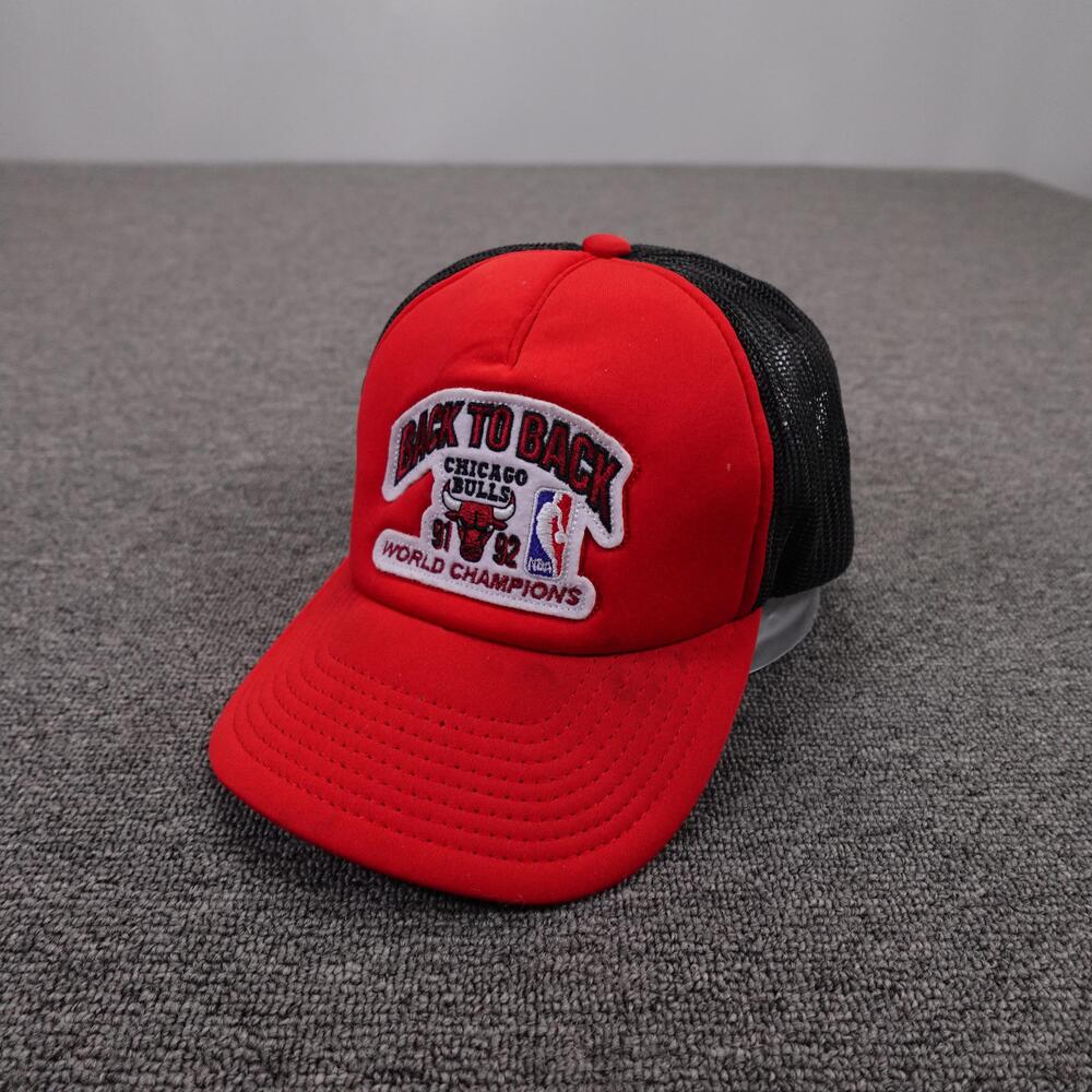 Chicago Bulls Hat Cap Snap Back Mens One Size Red NBA Basketball Mitchell & Ness